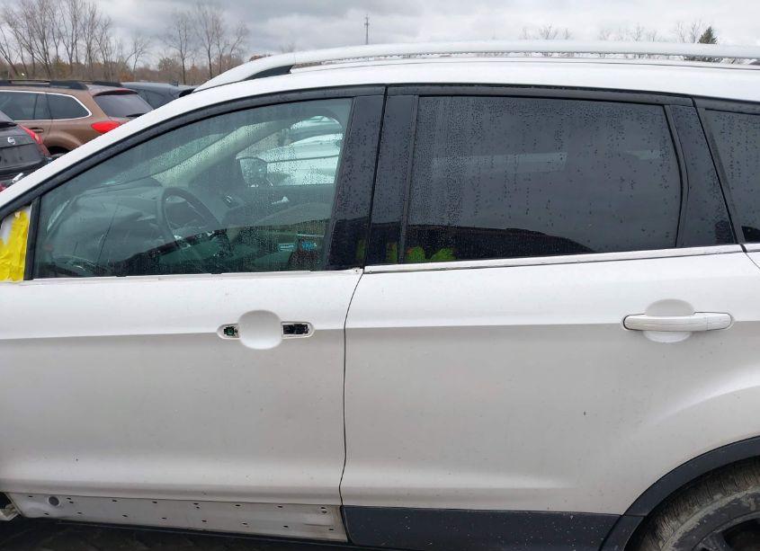 Photo 15 of 2015 Ford Escape TITANIUM (VIN 1FMCU0JX4FUB58822)