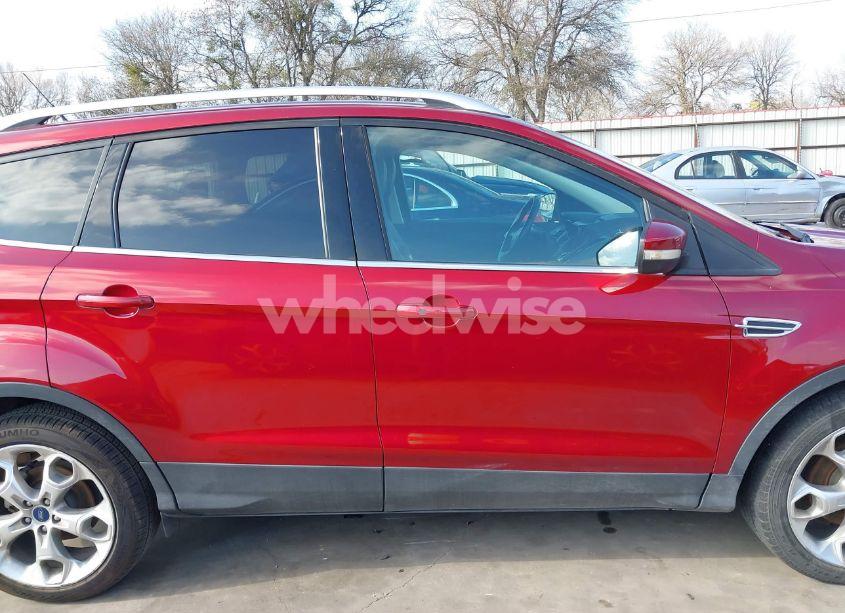 Photo 13 of 2016 Ford Escape TITANIUM (VIN 1FMCU0JX4GUB06902)