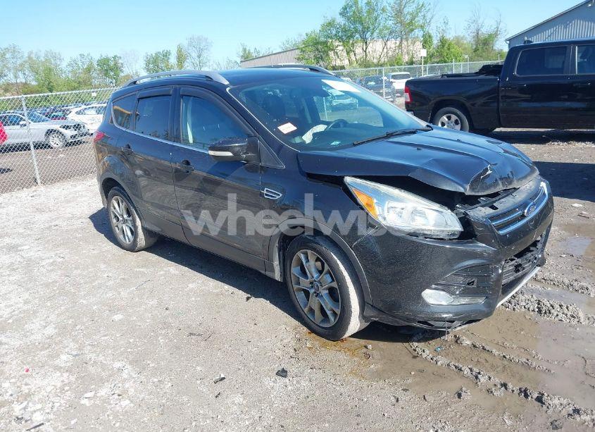 2015 Ford Escape TITANIUM (VIN 1FMCU0JX5FUC58573) main photo