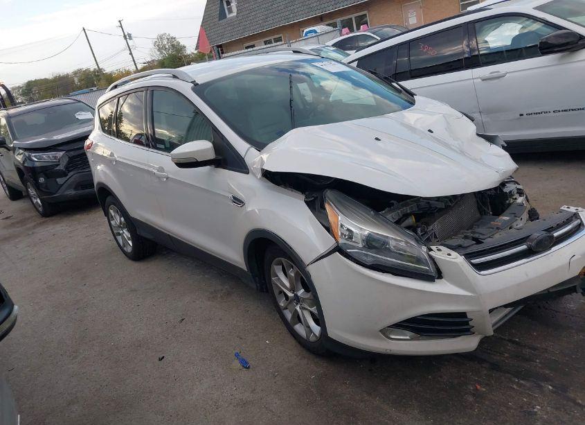 2016 Ford Escape TITANIUM (VIN 1FMCU0JX5GUA07621) main photo