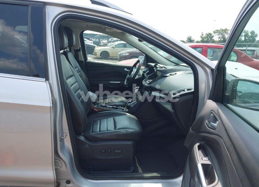 Photo 5 of 2015 Ford Escape TITANIUM (VIN 1FMCU0JX6FUC19975)