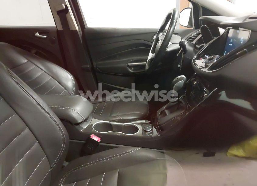 Photo 5 of 2016 Ford Escape TITANIUM (VIN 1FMCU0JX7GUB13584)