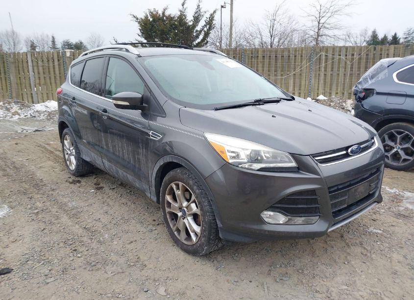 2016 Ford Escape TITANIUM (VIN 1FMCU0JX7GUC35670) main photo