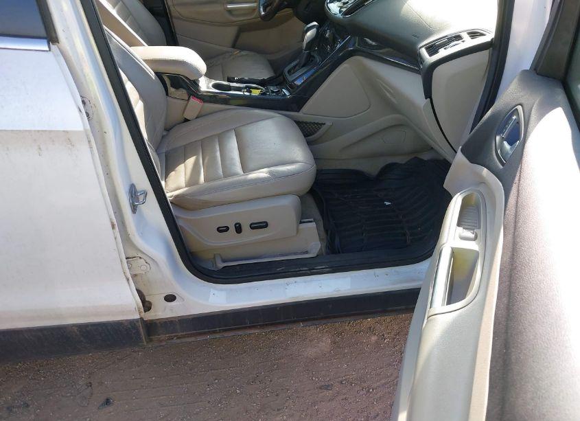 Photo 5 of 2015 Ford Escape TITANIUM (VIN 1FMCU0JX8FUA17056)