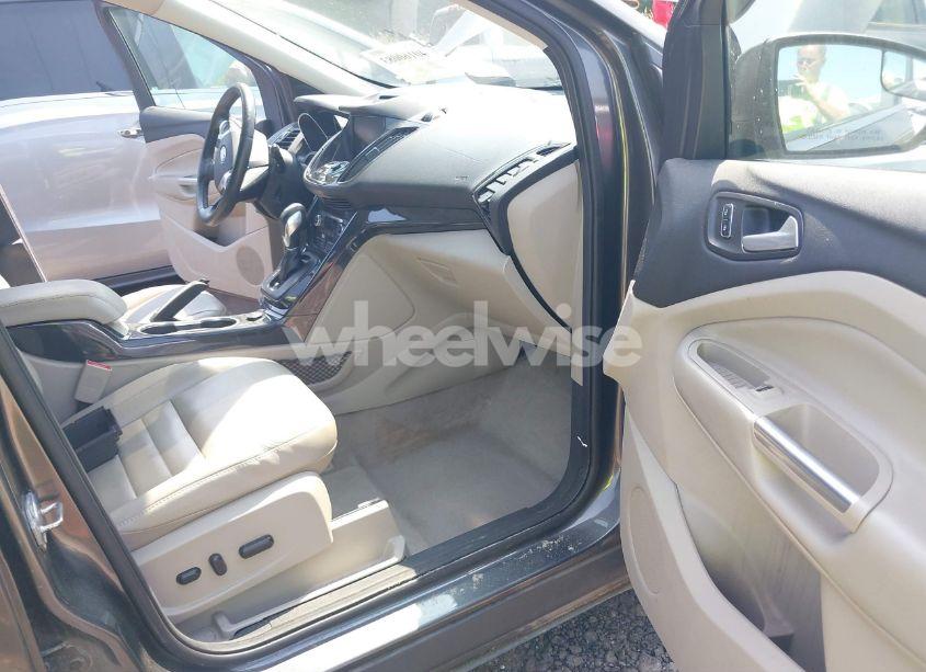 Photo 5 of 2015 Ford Escape TITANIUM (VIN 1FMCU0JX8FUC73844)