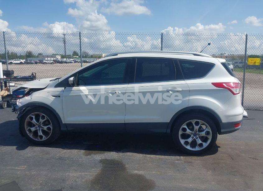 Photo 15 of 2016 Ford Escape TITANIUM (VIN 1FMCU0JX8GUC35533)