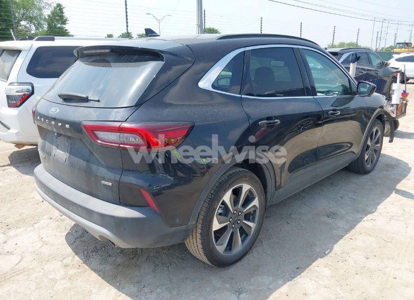 Photo 4 of 2023 Ford Escape PLATINUM (VIN 1FMCU0JZXPUA30782)