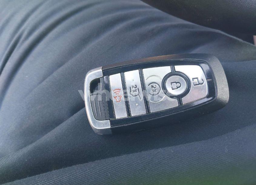 Photo 11 of 2022 Ford Escape SEL PLUG-IN HYBRID (VIN 1FMCU0KZ3NUA59925)