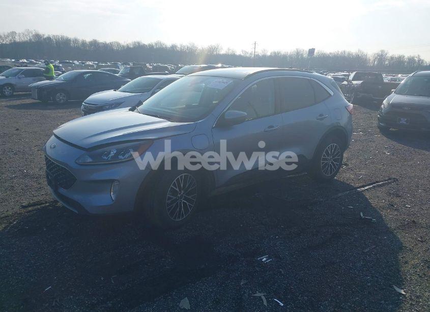 Photo 2 of 2022 Ford Escape SEL PLUG-IN HYBRID (VIN 1FMCU0KZ3NUA59925)