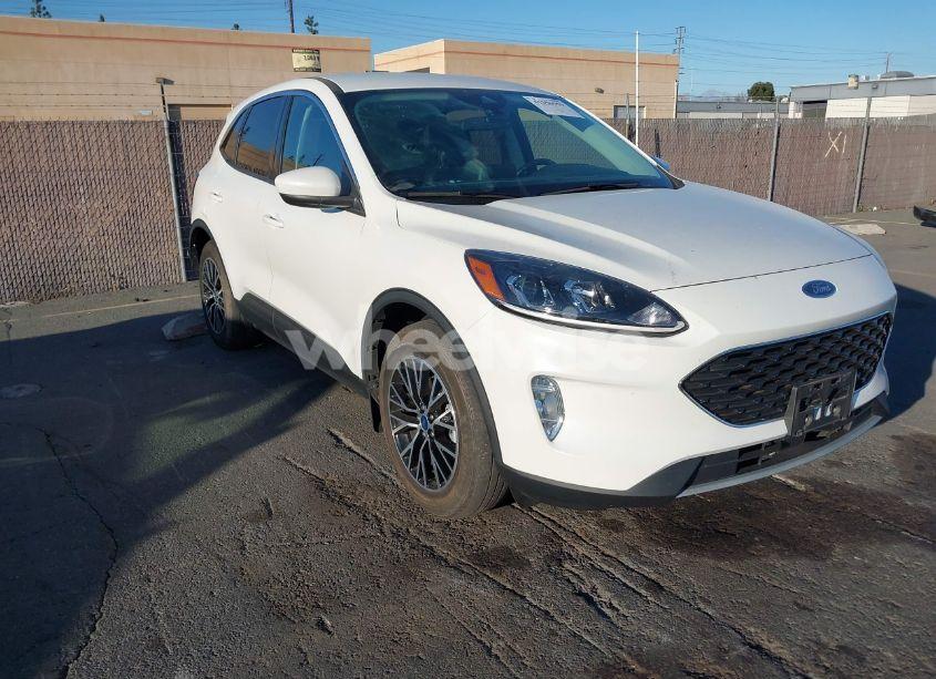 2022 Ford Escape SEL PLUG-IN HYBRID (VIN 1FMCU0KZ4NUA18249) main photo