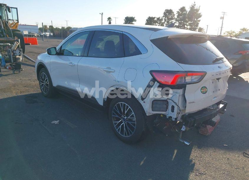 Photo 3 of 2022 Ford Escape SEL PLUG-IN HYBRID (VIN 1FMCU0KZ4NUA18249)