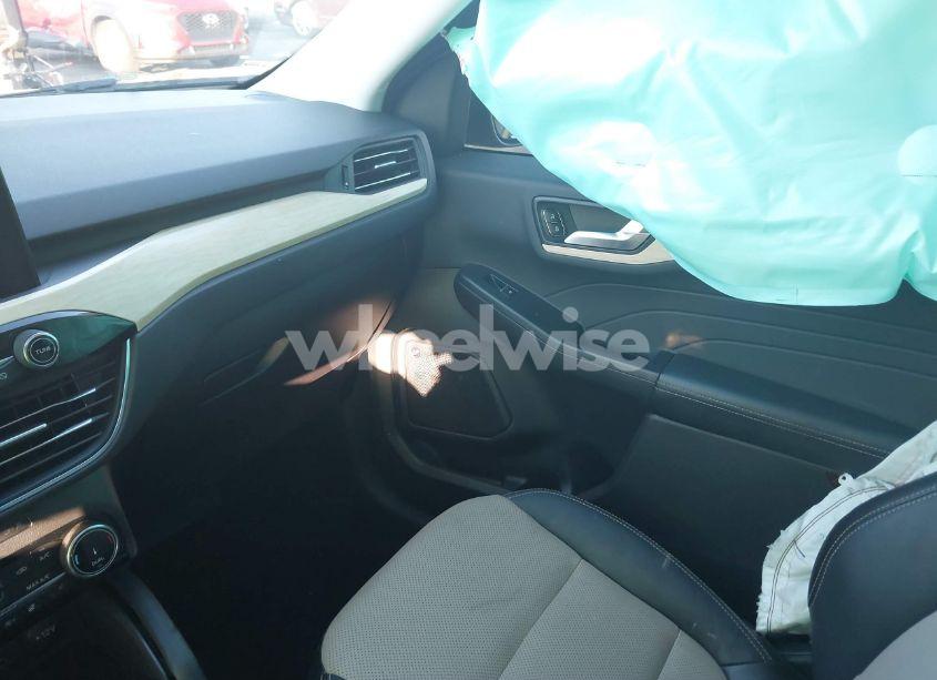 Photo 5 of 2022 Ford Escape TITANIUM PLUG-IN HYBRID (VIN 1FMCU0LZ3NUB95860)