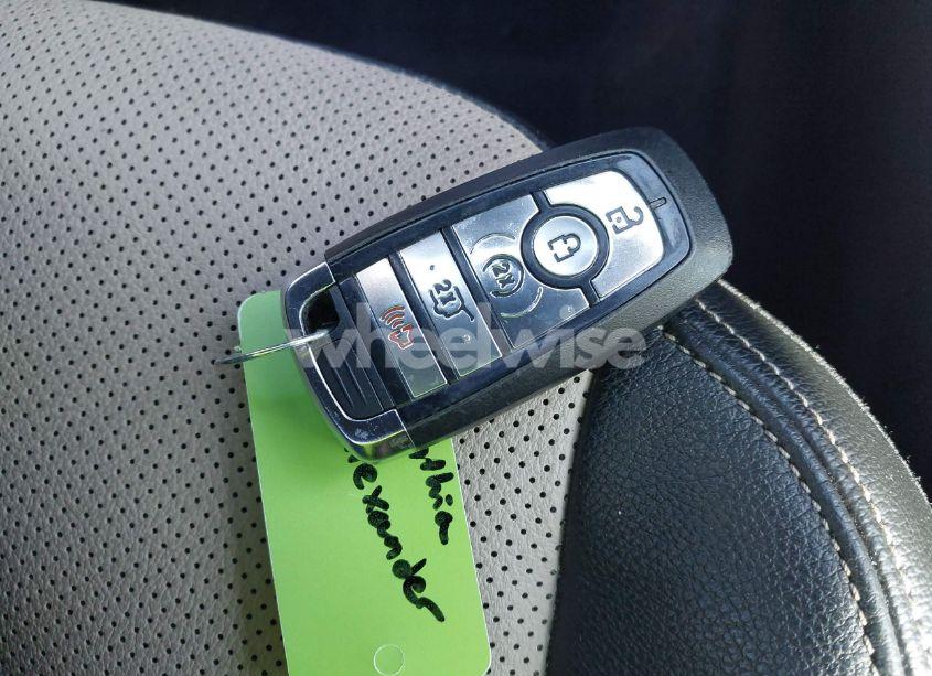 Photo 11 of 2022 Ford Escape TITANIUM PLUG-IN HYBRID (VIN 1FMCU0LZXNUB94916)