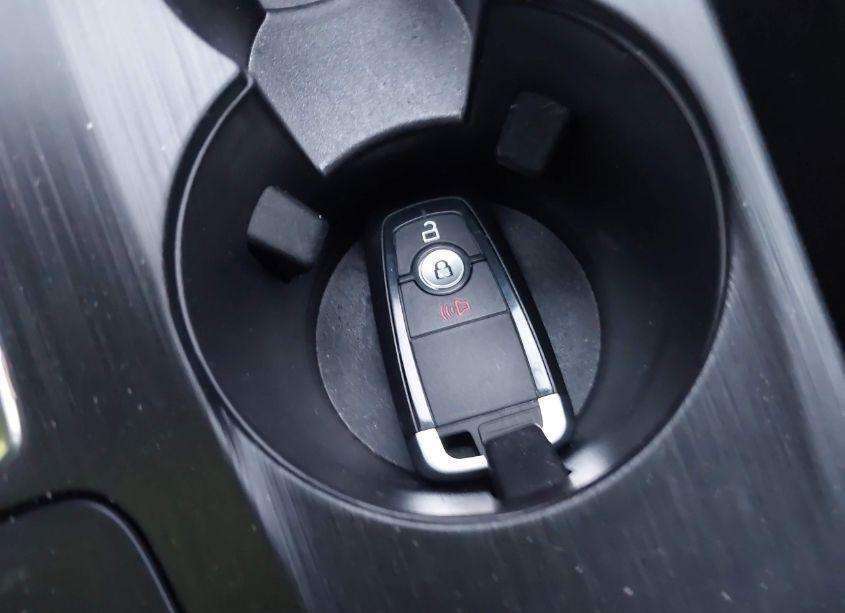 Photo 11 of 2023 Ford Escape ST-LINE (VIN 1FMCU0MN0PUA41119)