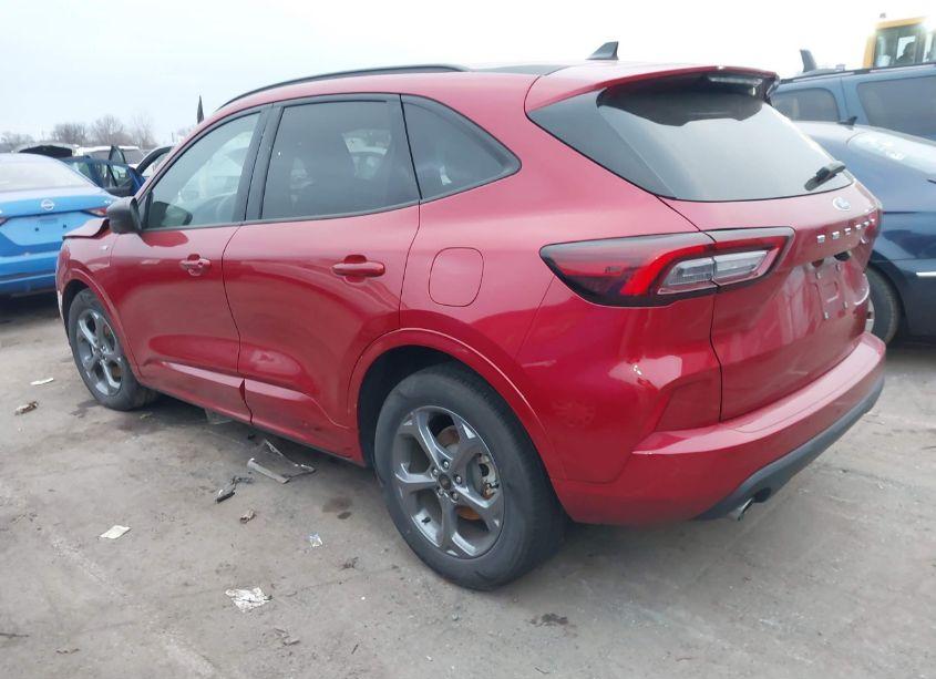 Photo 3 of 2023 Ford Escape ST-LINE (VIN 1FMCU0MN0PUA41119)