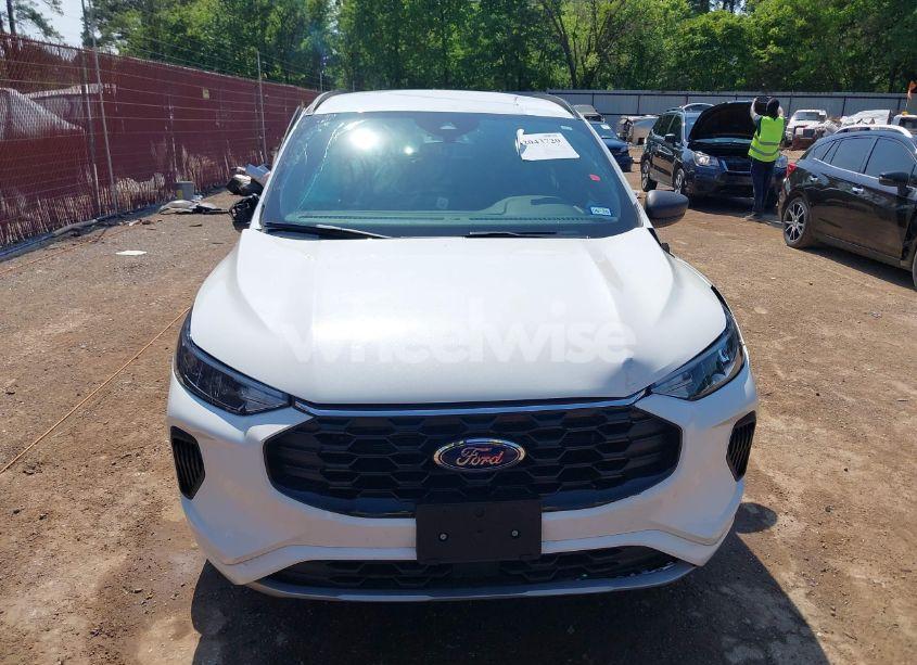 Photo 13 of 2024 Ford Escape ST-LINE (VIN 1FMCU0MN0RUA16062)