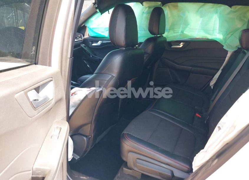 Photo 8 of 2024 Ford Escape ST-LINE (VIN 1FMCU0MN0RUA16062)