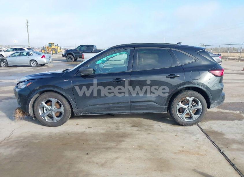 Photo 14 of 2024 Ford Escape ST-LINE (VIN 1FMCU0MN0RUA83826)