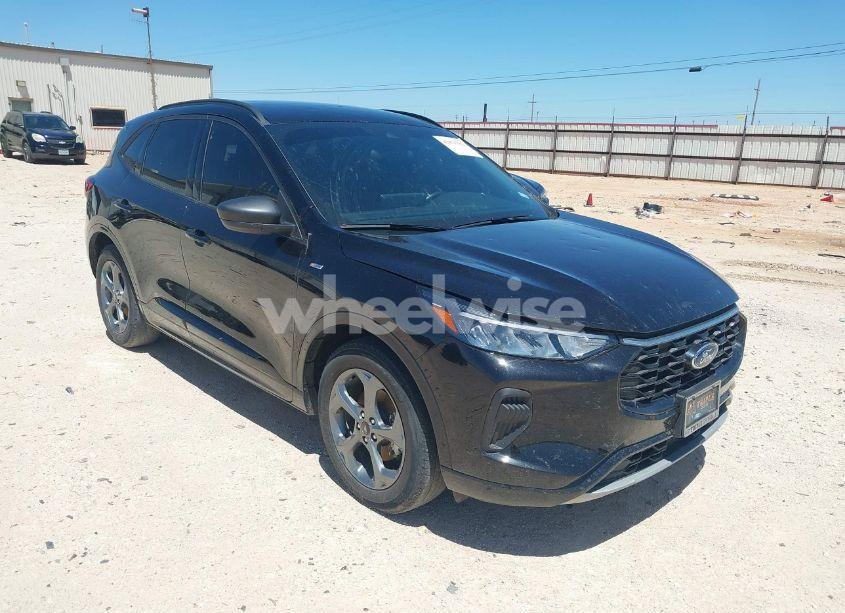 2023 Ford Escape ST-LINE (VIN 1FMCU0MN1PUB38541) main photo