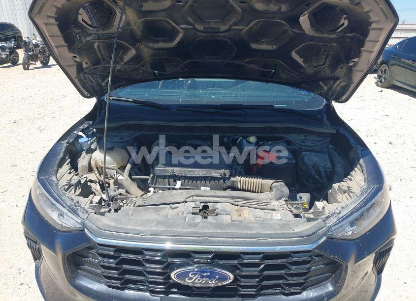 Photo 10 of 2023 Ford Escape ST-LINE (VIN 1FMCU0MN1PUB38541)