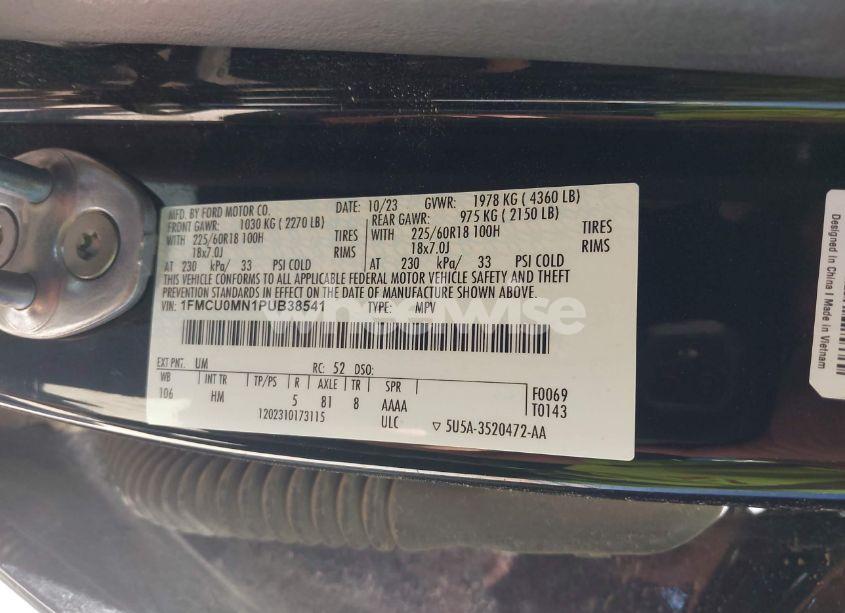 Photo 9 of 2023 Ford Escape ST-LINE (VIN 1FMCU0MN1PUB38541)