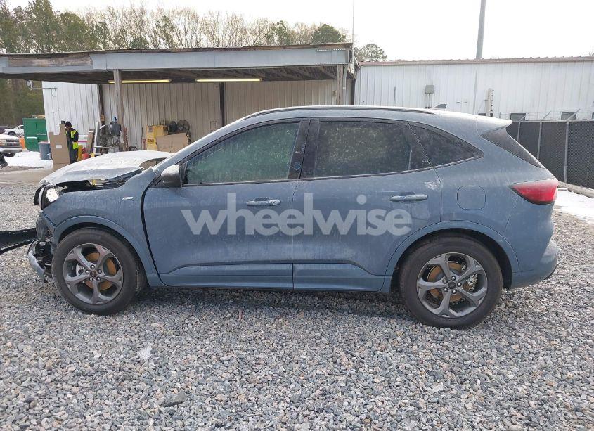 Photo 15 of 2024 Ford Escape ST-LINE (VIN 1FMCU0MN1RUA10495)