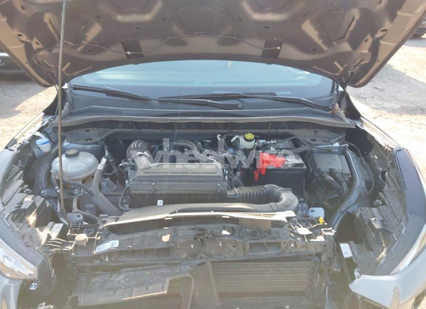 Photo 10 of 2024 Ford Escape ST-LINE (VIN 1FMCU0MN1RUA41682)