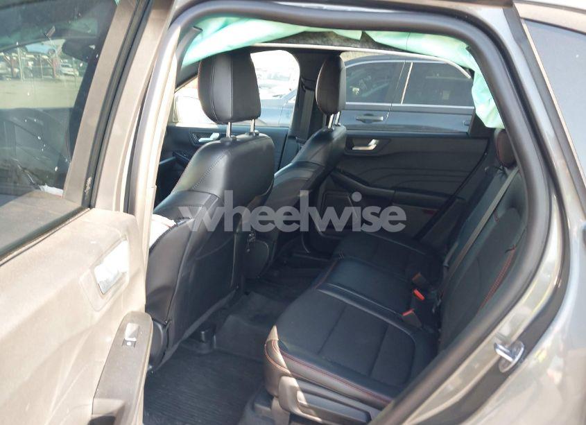 Photo 8 of 2024 Ford Escape ST-LINE (VIN 1FMCU0MN1RUA41682)