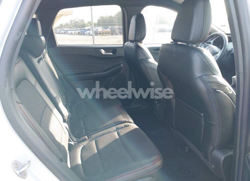 Photo 8 of 2025 Ford Escape ST-LINE (VIN 1FMCU0MN1SUA57032)