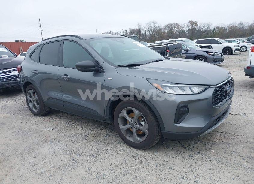 2025 Ford Escape ST-LINE (VIN 1FMCU0MN2SUA09653) main photo