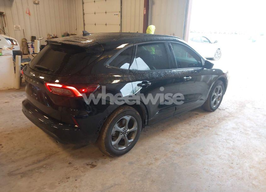 Photo 4 of 2023 Ford Escape ST-LINE (VIN 1FMCU0MN3PUA50641)