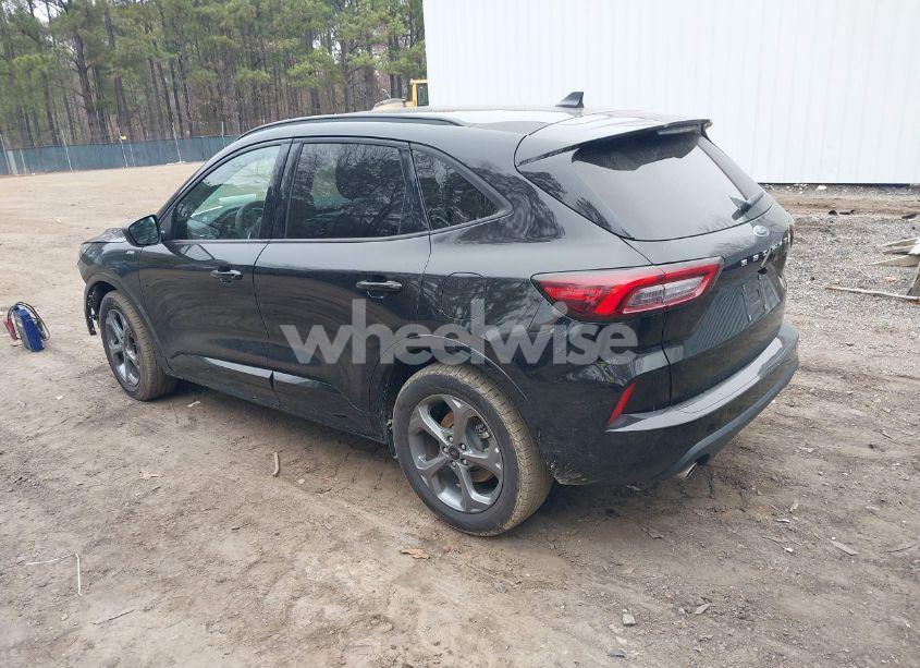 Photo 3 of 2024 Ford Escape ST-LINE (VIN 1FMCU0MN3RUA51338)