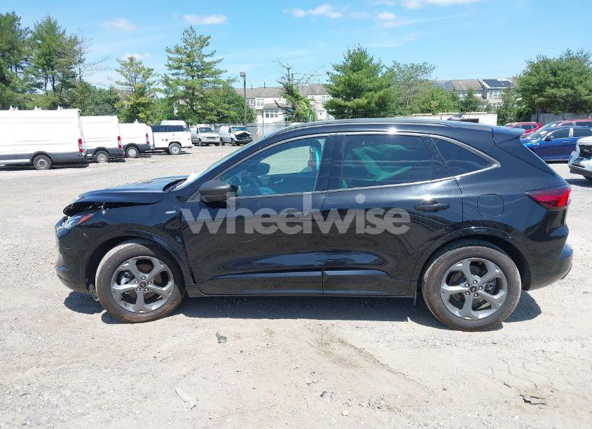 Photo 14 of 2023 Ford Escape ST-LINE (VIN 1FMCU0MN4PUA06356)
