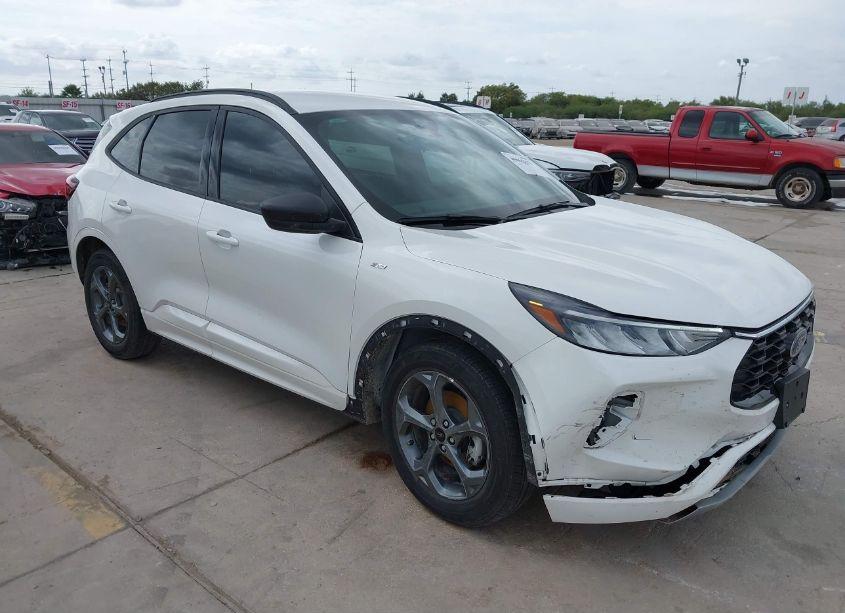 2023 Ford Escape ST-LINE (VIN 1FMCU0MN4PUA23268) main photo