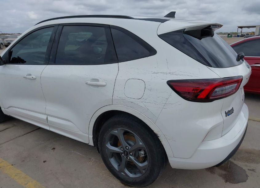 Photo 17 of 2023 Ford Escape ST-LINE (VIN 1FMCU0MN4PUA23268)