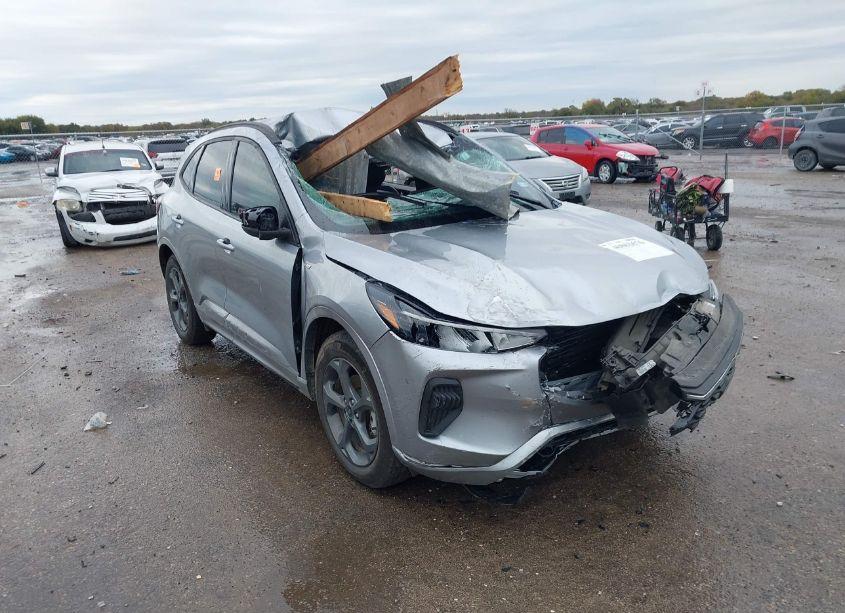 2023 Ford Escape ST-LINE (VIN 1FMCU0MN4PUB42485) main photo
