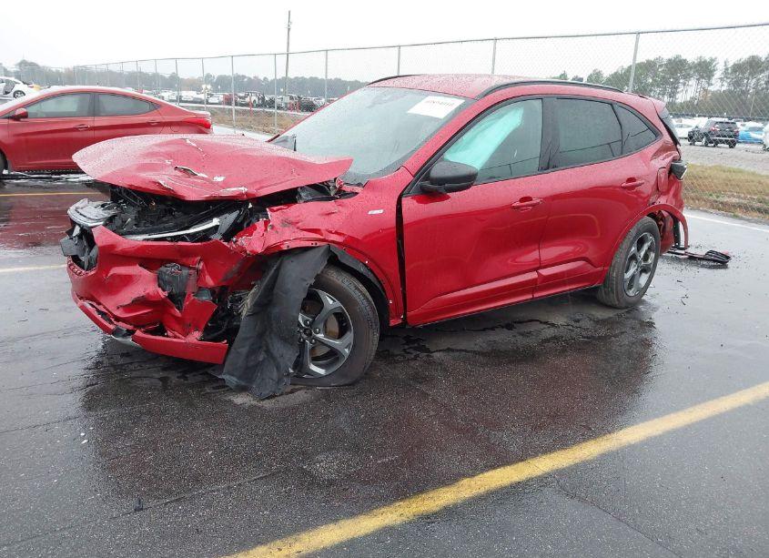 Photo 2 of 2024 Ford Escape ST-LINE (VIN 1FMCU0MN4RUA16145)