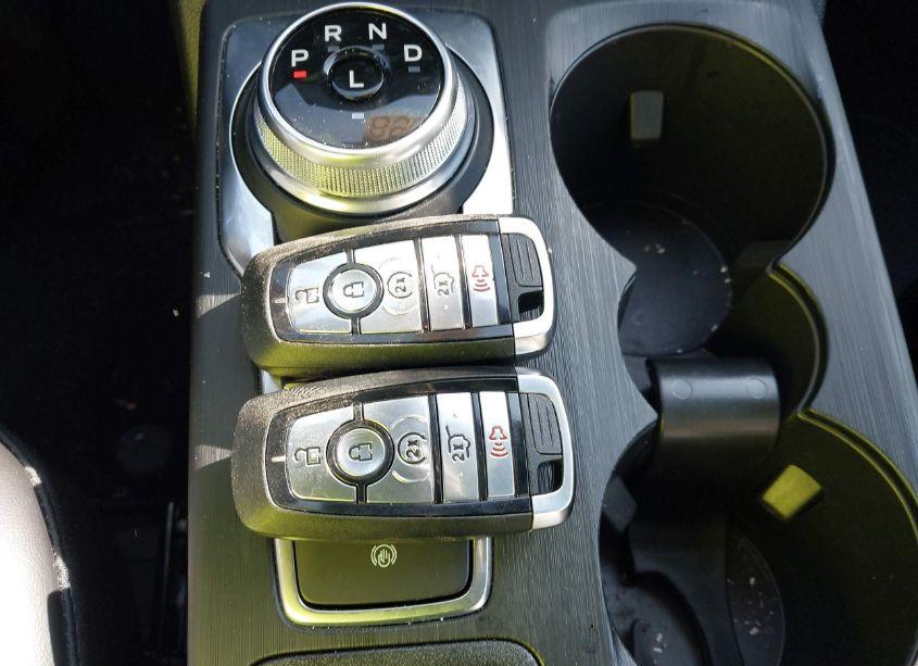 Photo 11 of 2024 Ford Escape ST-LINE (VIN 1FMCU0MN4RUA80475)