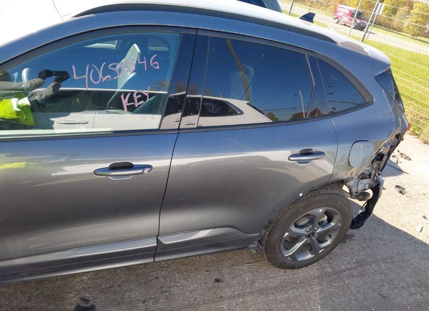 Photo 14 of 2024 Ford Escape ST-LINE (VIN 1FMCU0MN4RUA80475)