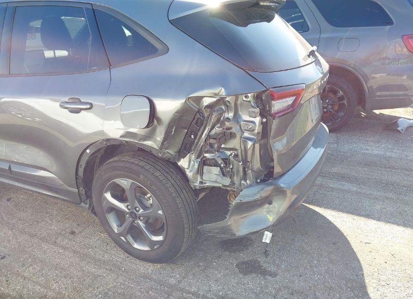 Photo 6 of 2024 Ford Escape ST-LINE (VIN 1FMCU0MN4RUA80475)