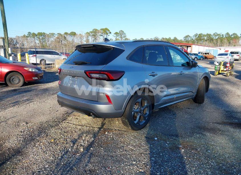 Photo 4 of 2023 Ford Escape ST-LINE (VIN 1FMCU0MN5PUA01151)