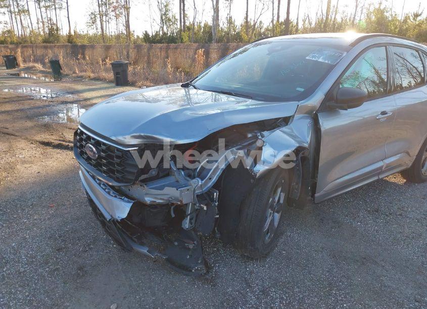Photo 6 of 2023 Ford Escape ST-LINE (VIN 1FMCU0MN5PUA01151)