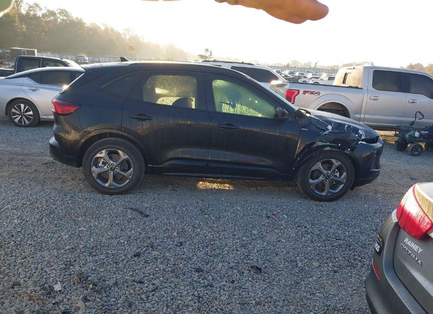 Photo 13 of 2024 Ford Escape ST-LINE (VIN 1FMCU0MN5RUA43709)