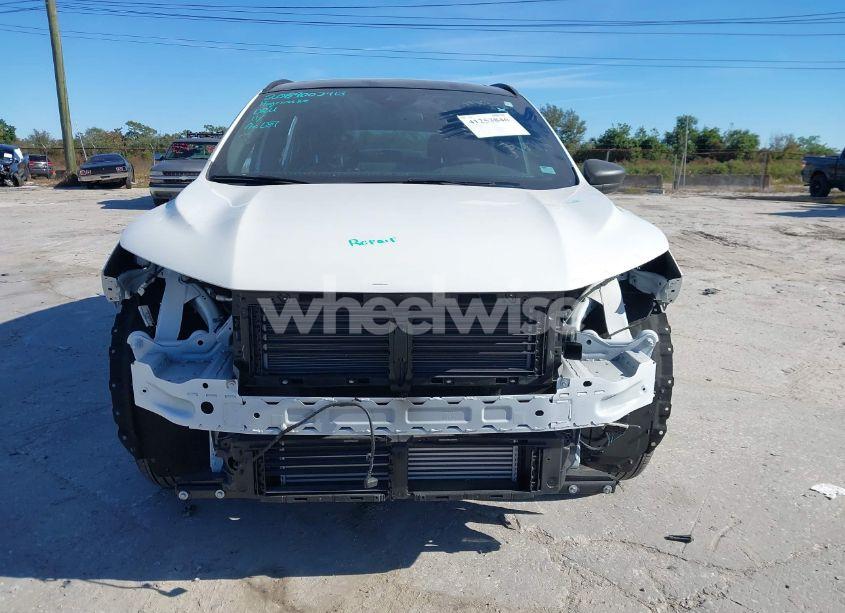 Photo 13 of 2024 Ford Escape ST-LINE (VIN 1FMCU0MN5RUA55147)
