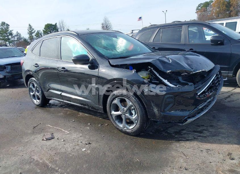 2024 Ford Escape ST-LINE (VIN 1FMCU0MN5RUA62504) main photo