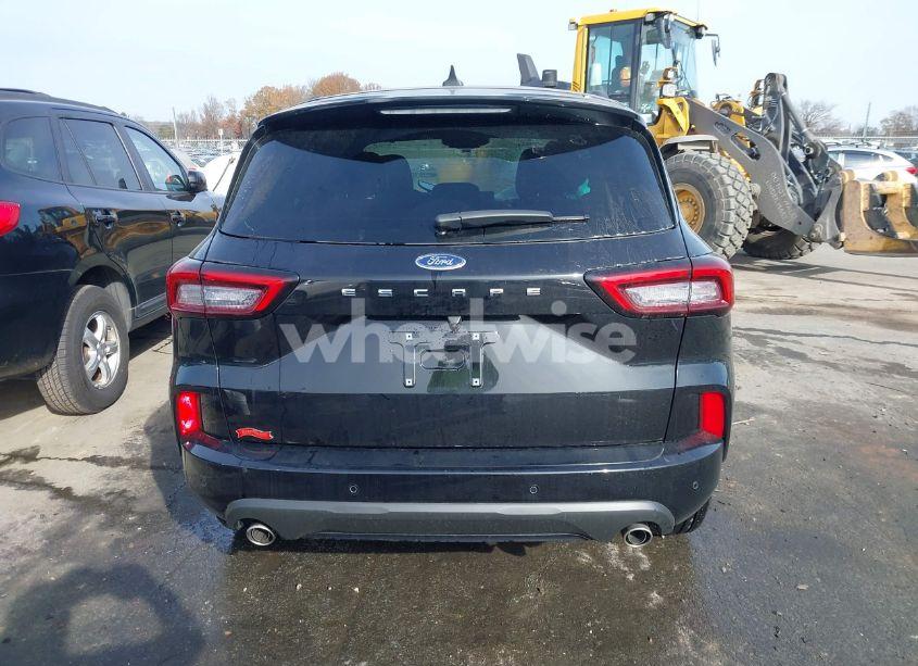 Photo 16 of 2024 Ford Escape ST-LINE (VIN 1FMCU0MN5RUA62504)