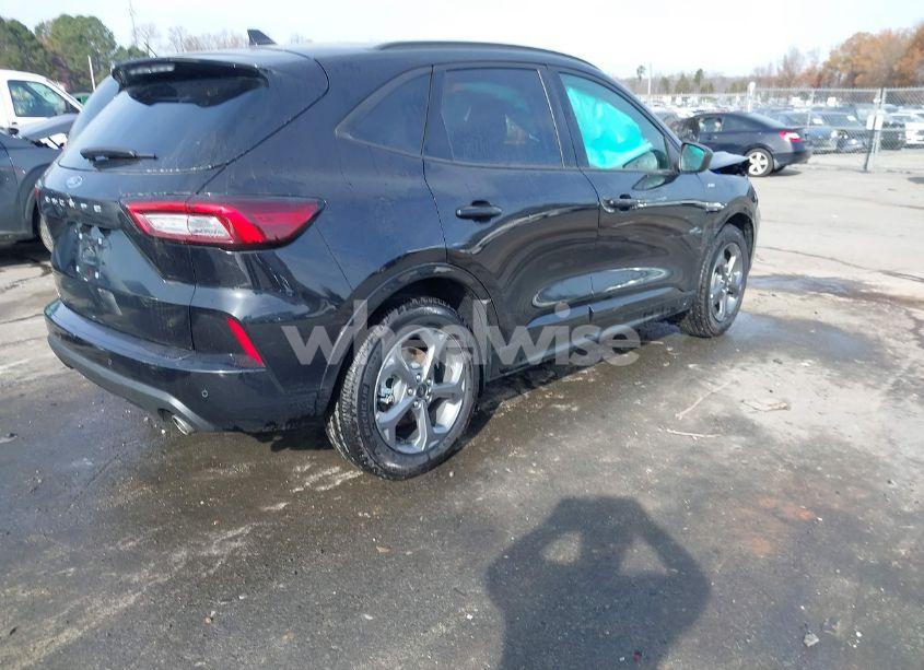 Photo 4 of 2024 Ford Escape ST-LINE (VIN 1FMCU0MN5RUA62504)