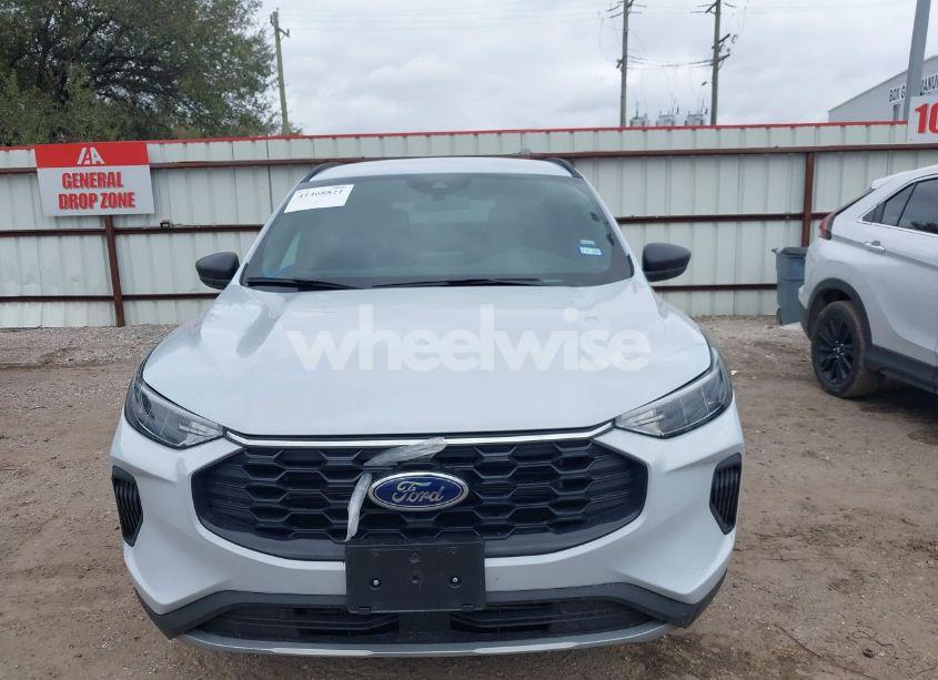 Photo 13 of 2025 Ford Escape ST-LINE (VIN 1FMCU0MN5SUA41593)