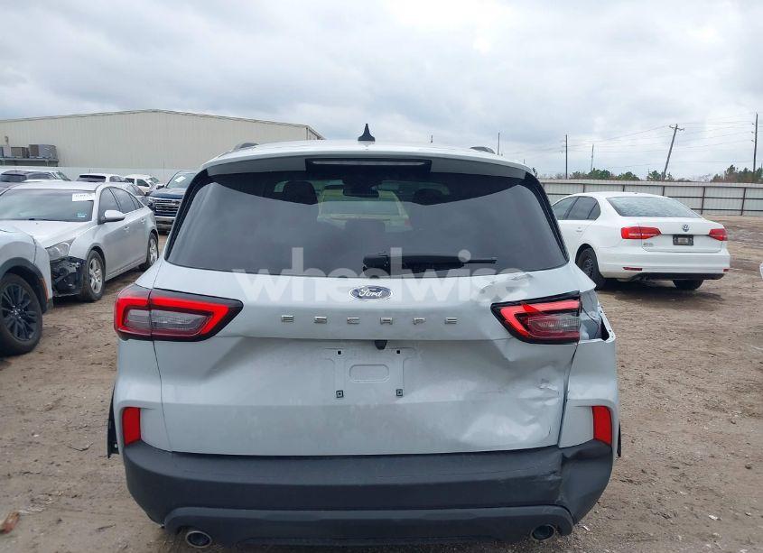 Photo 17 of 2025 Ford Escape ST-LINE (VIN 1FMCU0MN5SUA41593)