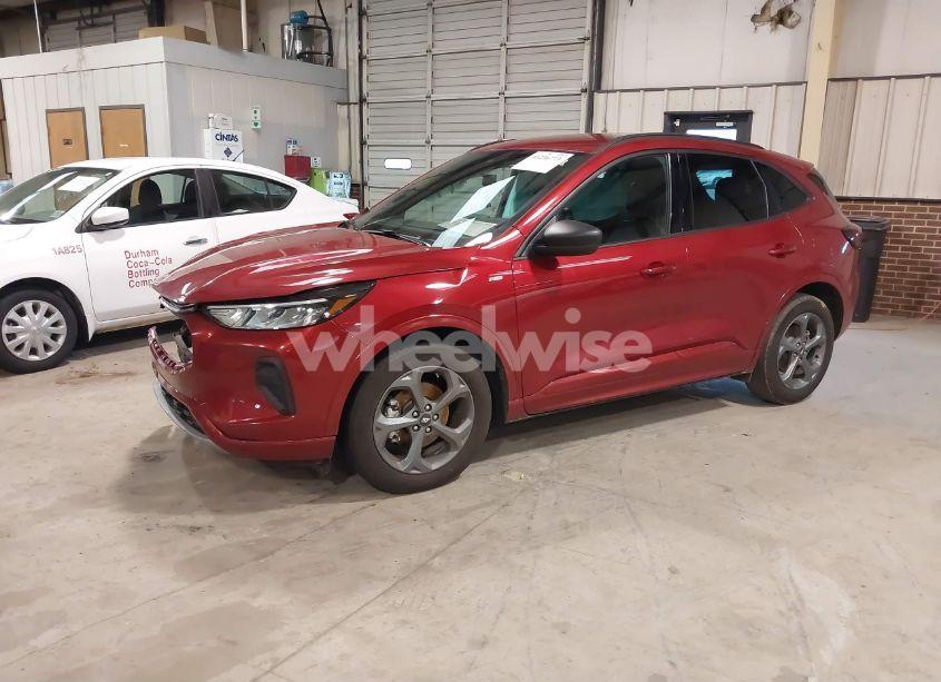 Photo 2 of 2023 Ford Escape ST-LINE (VIN 1FMCU0MN6PUA10943)